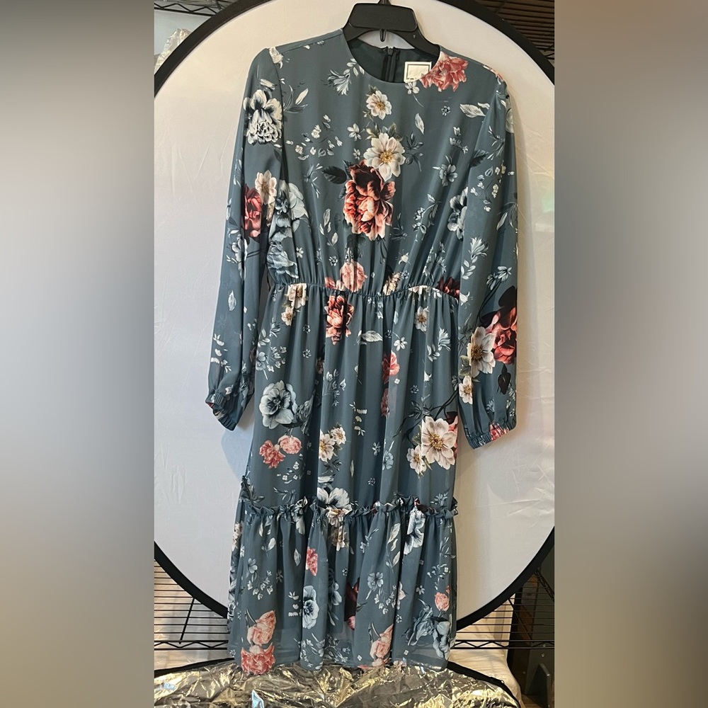 nOir Jewelry Long Sleeve Dress with Floral Design
